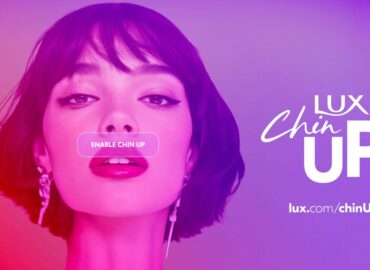 LUX presenta «Chin Up» para desafiar el «Text Neck» y recuperar la postura de protagonista