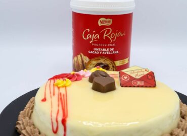 El Obrador de Goya lanza por primera vez una tarta hecha con la icónica Caja Roja® de Nestlé, para el Día de la Madre
