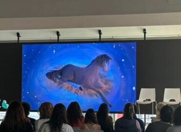 UNIE Universidad y Coloria presentan ‘El camino de Miki’, un nuevo proyecto de apoyo emocional dirigido a niños y niñas en hospitalización de larga duración