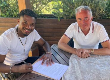 Ansu Fati inicia oficialmente su carrera musical junto a Music Brokers