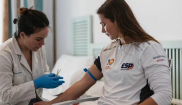 Quironprevención refuerza la medicina preventiva de alta precisión en el camino del equipo preolímpico español de vela hacia Los Ángeles 2028