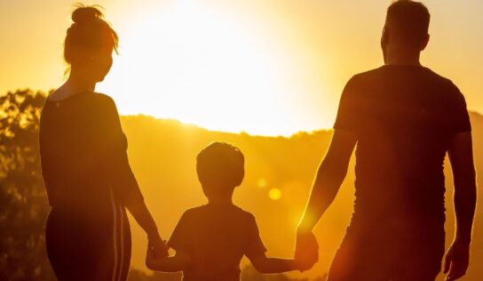 La Revolución de Loto lanza una guía gratuita sobre Constelaciones Familiares y los patrones que influyen en la vida personal