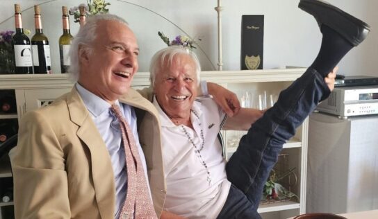 <div>El mítico torero ‘El Cordobés’ mantiene una vitalidad excepcional a los 90 años, según el doctor De la Peña</div>