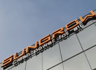 Sungrow ocupa el primer puesto en la clasificación mundial de Wood Mackenzie de integradores de sistemas de almacenamiento de energía en baterías (BESS) y fabricantes de inversores fotovoltaicos