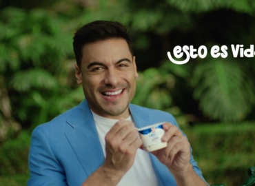 Yoplait y Carlos Rivera crean un himno musical con las historias de sus seguidores