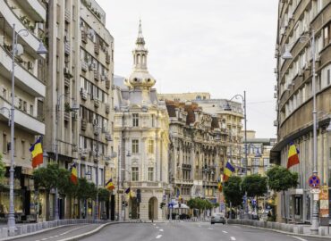 Los viajes en temporada media se consolidan: KAYAK revela las tendencias de viaje de los españoles