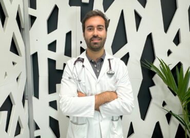<div>Dr. Gonzalo Navarrete, jefe del servicio de Cardiología y responsable de la Unidad del Corazón de Policlínica Gipuzkoa: «Los síntomas menos conocidos del infarto en mujeres pueden retrasar el diagnóstico»</div>