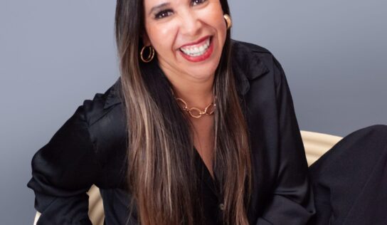 <div>Laura Bringas: «el nuevo analfabetismo digital es tener redes sociales y no saber utilizarlas»</div>