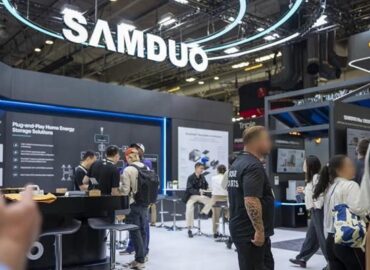 <div>Un nuevo planteamiento para el almacenamiento de energía del hogar teniendo en cuenta sus necesidades reales: SAMDUO en Solar & Storage Live UK</div>